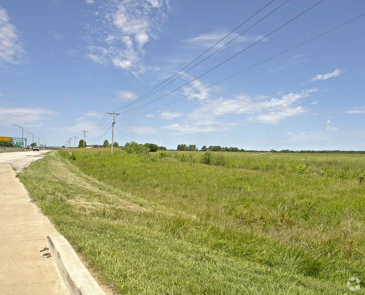 Chesterfield Industrial 5 Blvd, Chesterfield, MO à vendre - Photo principale - Image 1 de 1