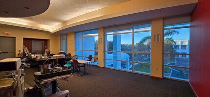 28930 Trails Edge Blvd, Bonita Springs, FL à louer Photo intérieure- Image 2 de 15