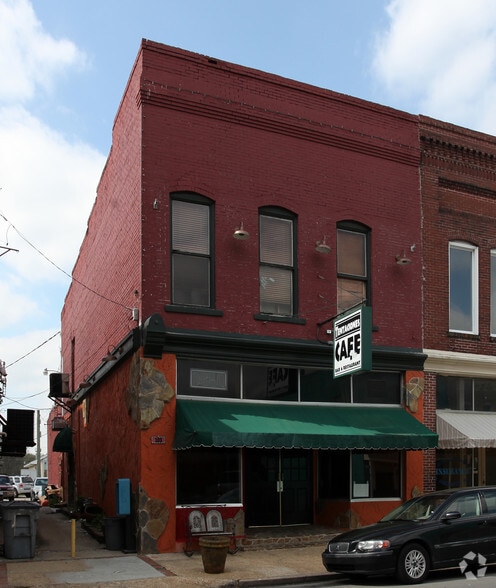 103 W Anderson St, Selma, NC for sale - Primary Photo - Image 2 of 9