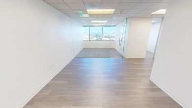11845 W Olympic Blvd, Los Angeles, CA à louer Numérisation 3D de Matterport- Image 2 de 5