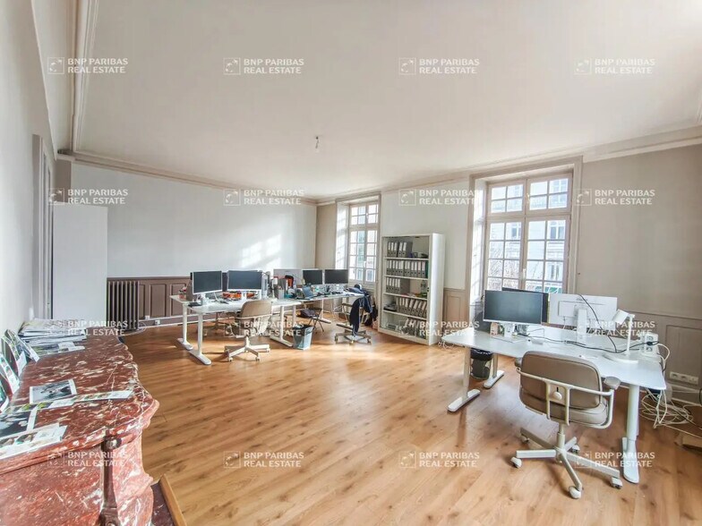Office in Rennes for lease - Interior Photo - Image 3 of 10