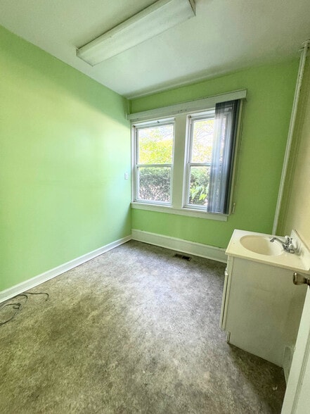 201 E Black Horse Pike, Pleasantville, NJ for sale - Interior Photo - Image 3 of 5