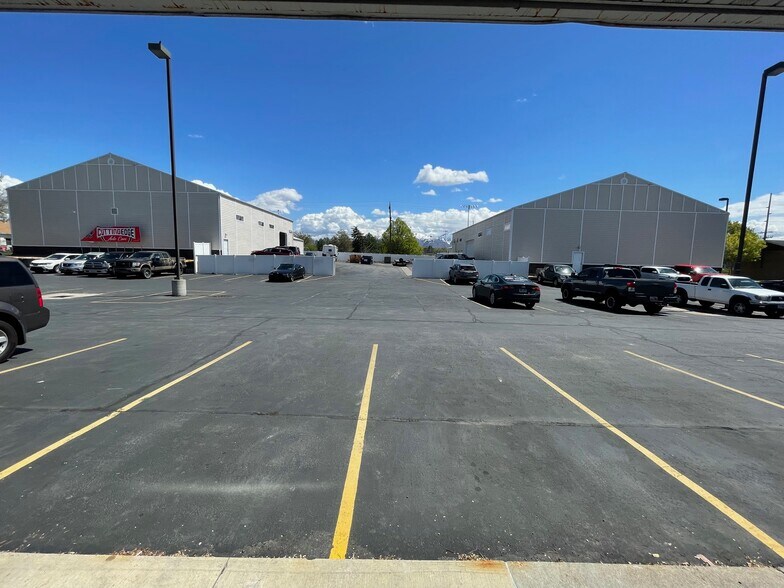 405 N 1000 W, Clearfield, UT à vendre - Photo du bâtiment - Image 3 de 14