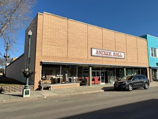 Plus de détails pour 412 N Main St, Mitchell, SD - Vente au détail à vendre