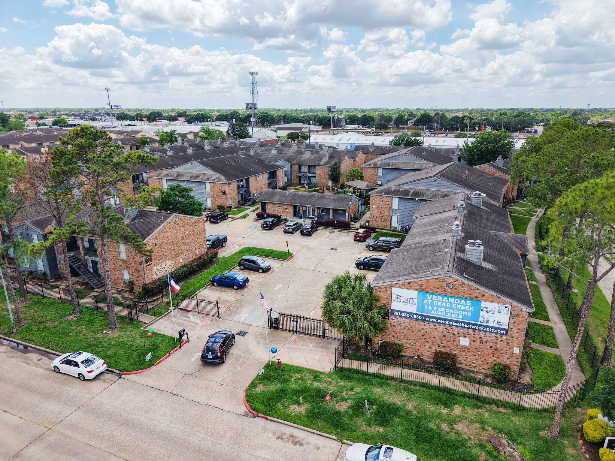 5455 Timber Creek Place Dr, Houston, TX à vendre Photo du bâtiment- Image 1 de 27