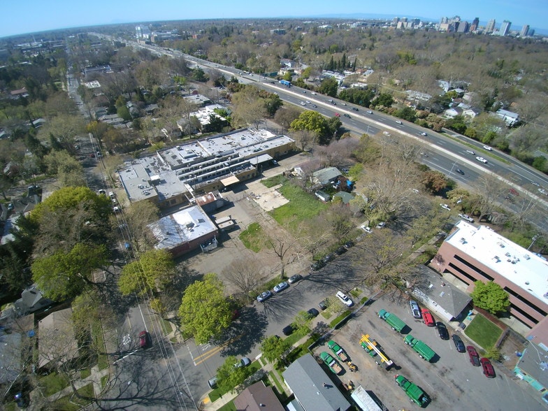 320-350 Alhambra Blvd, Sacramento, CA for sale - Aerial - Image 3 of 8