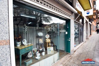 Plus de détails pour Multi-résidentiel à vendre