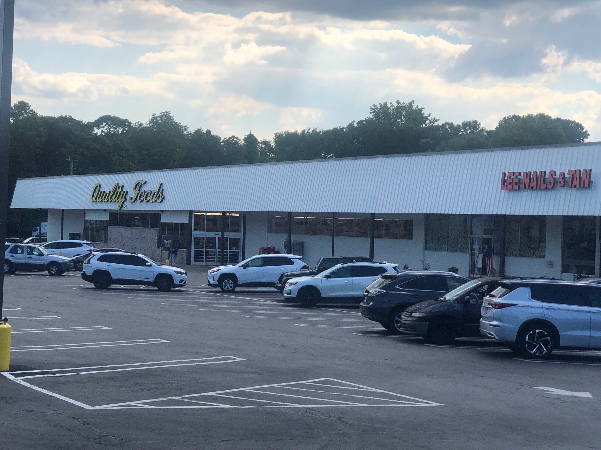 208 N Broad St, Winder, GA à louer Photo du bâtiment- Image 1 de 6