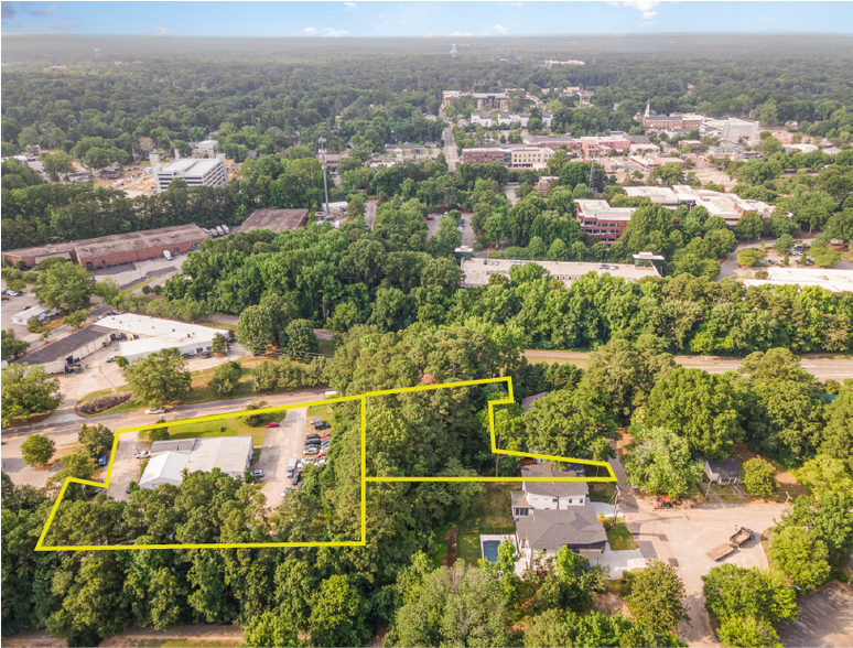 8360-8390 Chapel Hill Rd, Cary, NC for sale - Building Photo - Image 3 of 6