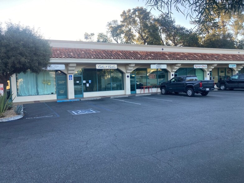 423 E Ojai Ave, Ojai, CA for lease - Building Photo - Image 3 of 10