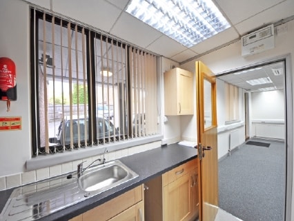 44-46 Springfield Rd, Horsham for lease - Interior Photo - Image 3 of 6