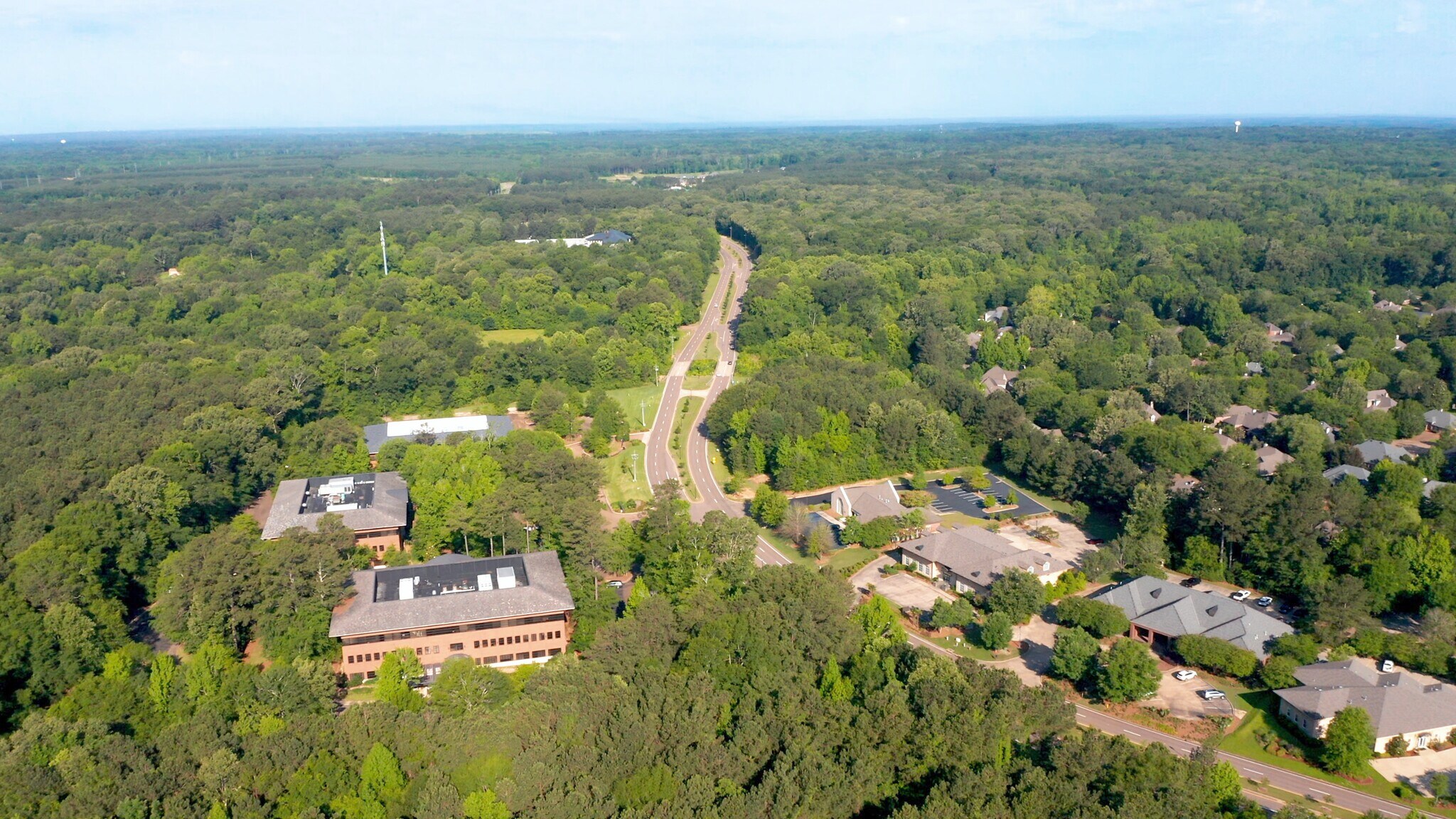 560 Highland Colony Pkwy, Ridgeland, MS à vendre Photo principale- Image 1 de 10