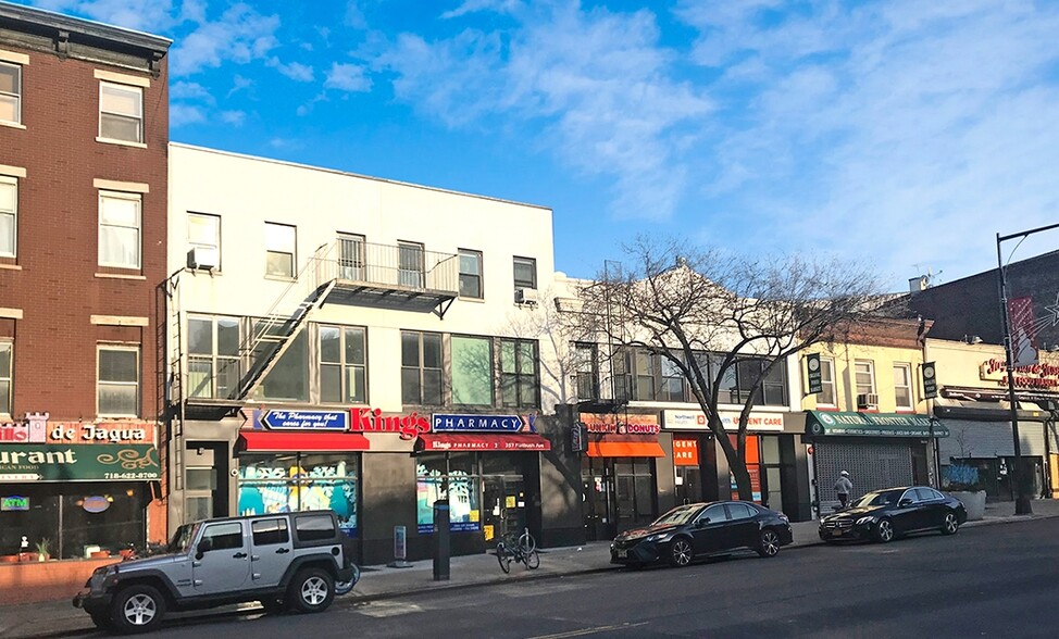 357-365 Flatbush Ave, Brooklyn, NY for lease - Primary Photo - Image 1 of 3