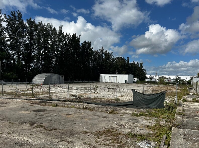 4701 Oakes Rd, Davie, FL for lease - Building Photo - Image 3 of 5