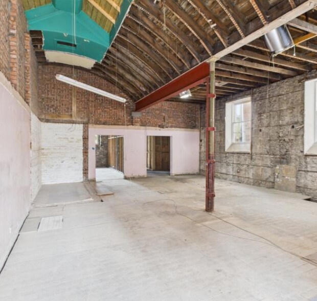 51 John St, Montrose à vendre - Photo intérieure - Image 2 de 5