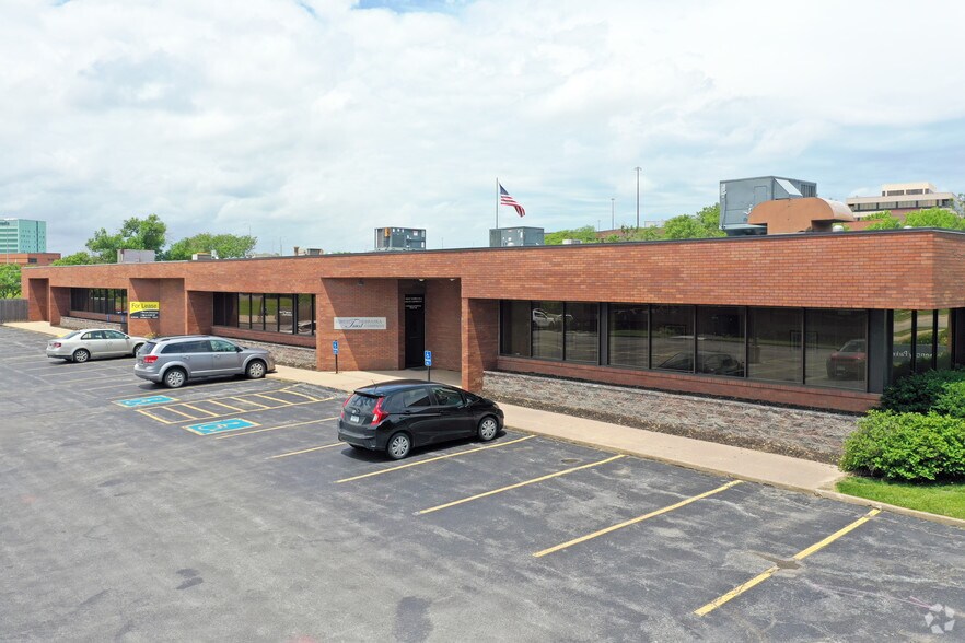 310 Regency Parkway Dr, Omaha, NE à louer - Aérien - Image 3 de 12