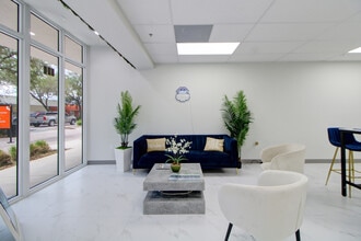 304 N Krome Ave, Homestead, FL for lease Interior Photo- Image 2 of 9