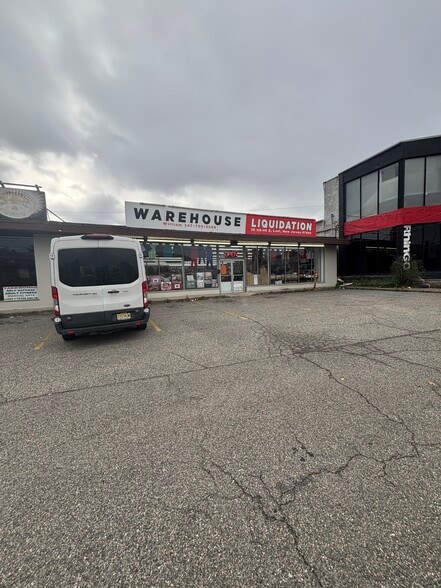 38 Route 46, Lodi, NJ for lease - Primary Photo - Image 1 of 19