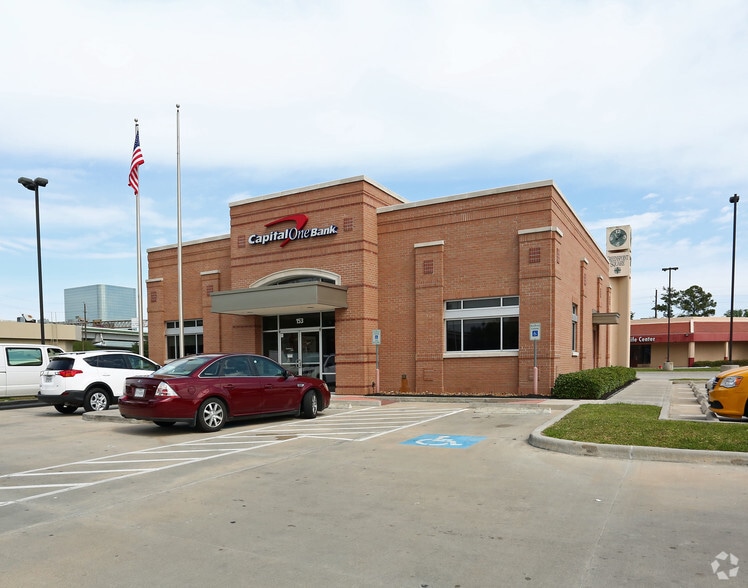 111-191 Greens Rd, Houston, TX for lease - Building Photo - Image 1 of 5