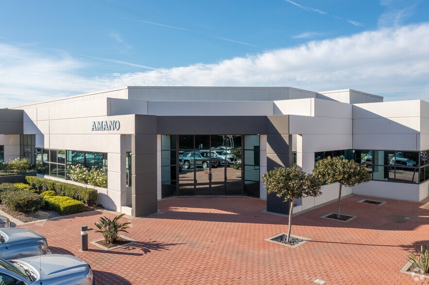 22601-22619 Old Canal Rd, Yorba Linda, CA for lease - Building Photo - Image 3 of 7