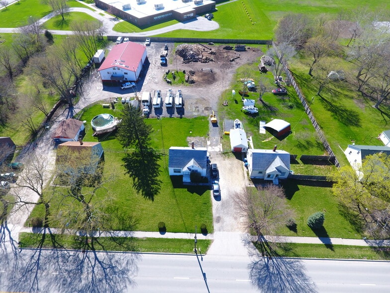 777-813 N Route 45, Bourbonnais, IL à vendre - Photo du bâtiment - Image 2 de 7