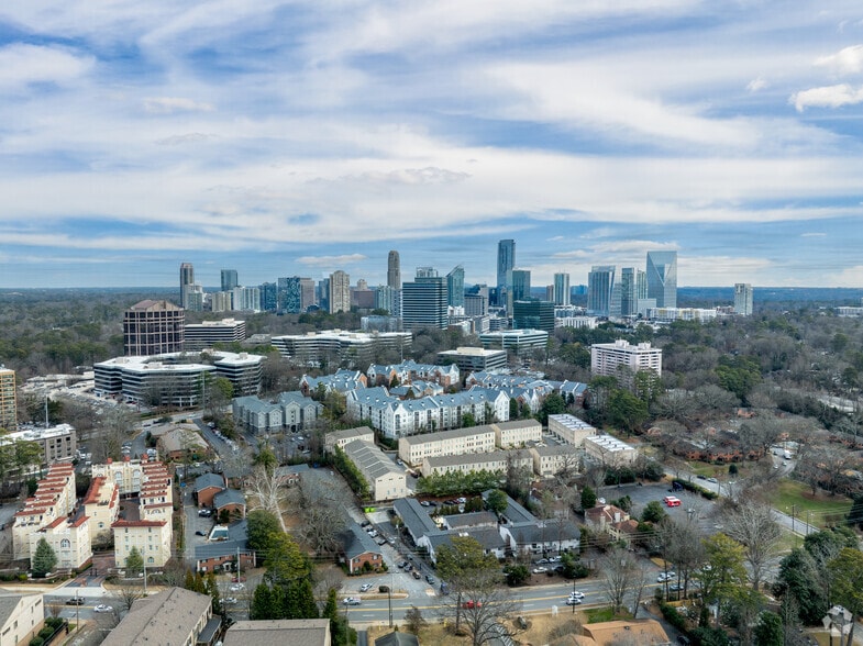 3535 Roswell Rd NE, Atlanta, GA à vendre - Photo principale - Image 1 de 18