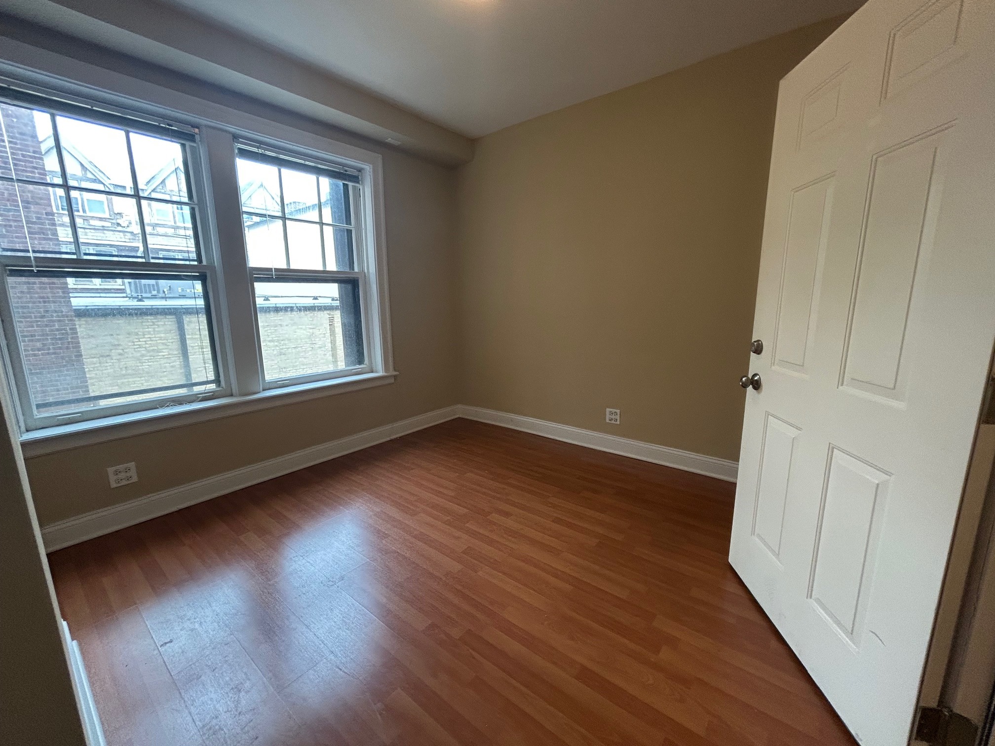 715-725 Elm St, Winnetka, IL for lease Interior Photo- Image 1 of 3