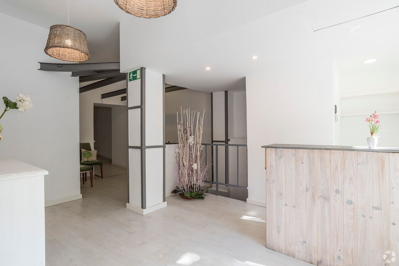 Madrid, MAD 28045 - Unit Puerta 03, Esc. 1 - - Interior Photo - Image 2 of 18