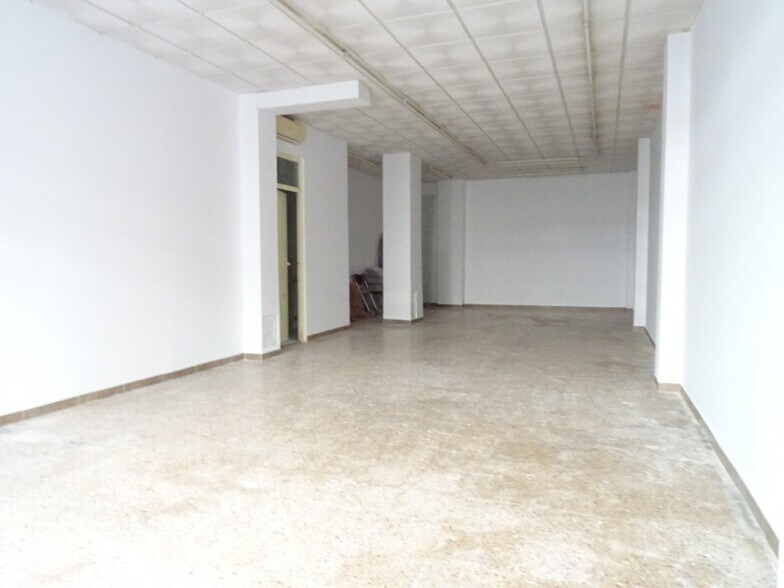 Commerce de détail dans Aspe à vendre - Photo du bâtiment - Image 2 de 9