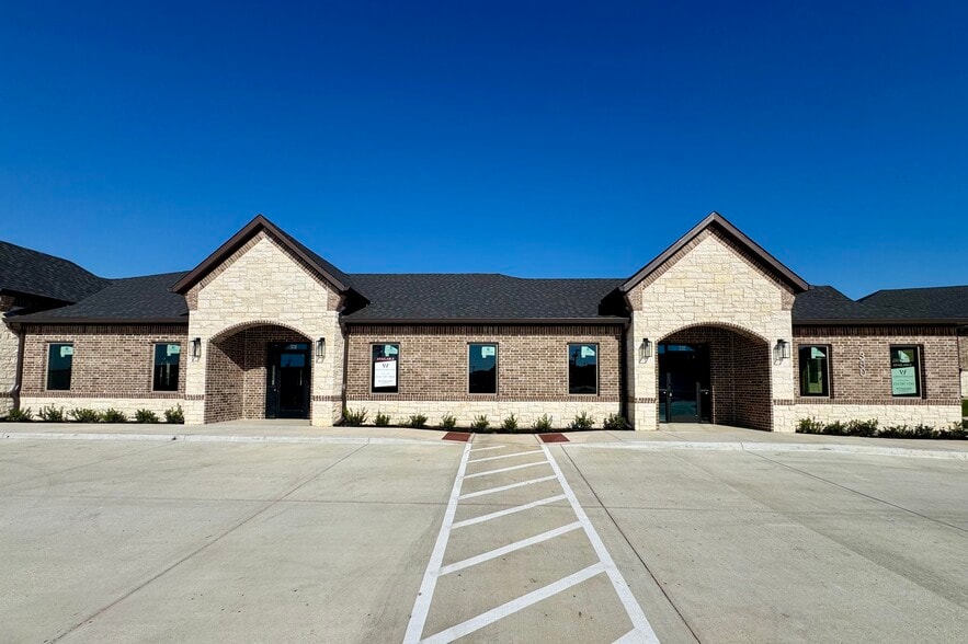 7350 Canyon Park Dr, Fort Worth, TX for lease - Building Photo - Image 3 of 5