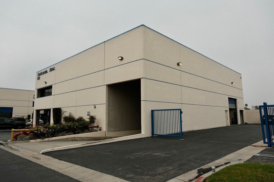 558 Amapola Ave, Torrance, CA à louer - Photo du bâtiment - Image 2 de 7