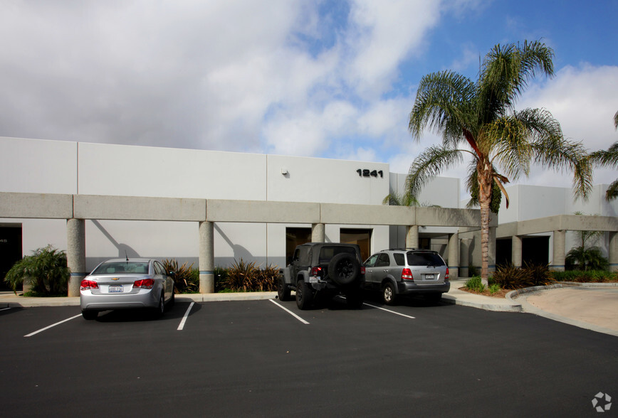 1241 Carbide Dr, Corona, CA for lease - Building Photo - Image 2 of 6