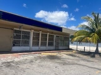 Plus de détails pour 4179-4195 NW 167th St, Opa Locka, FL - Vente au détail à louer