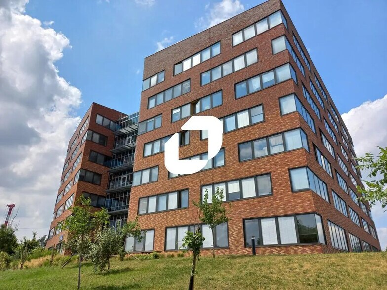 2 Boulevard Des Bâtisseurs, Roubaix for lease - Building Photo - Image 1 of 12
