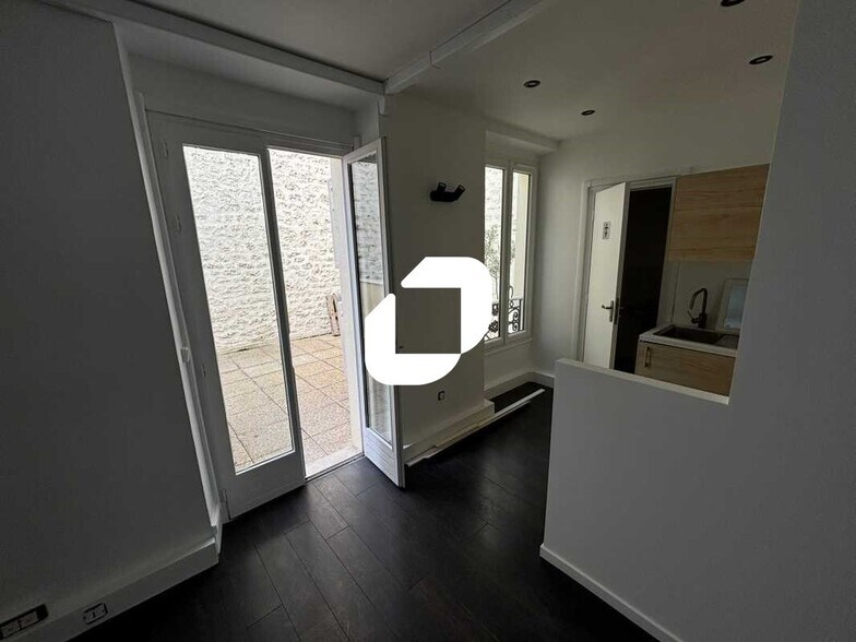 Bureau dans Suresnes à louer - Photo du bâtiment - Image 3 de 10