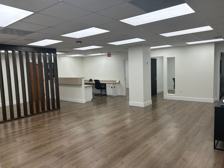 7990 SW 117th Ave, Miami, FL for lease - Interior Photo - Image 3 of 8