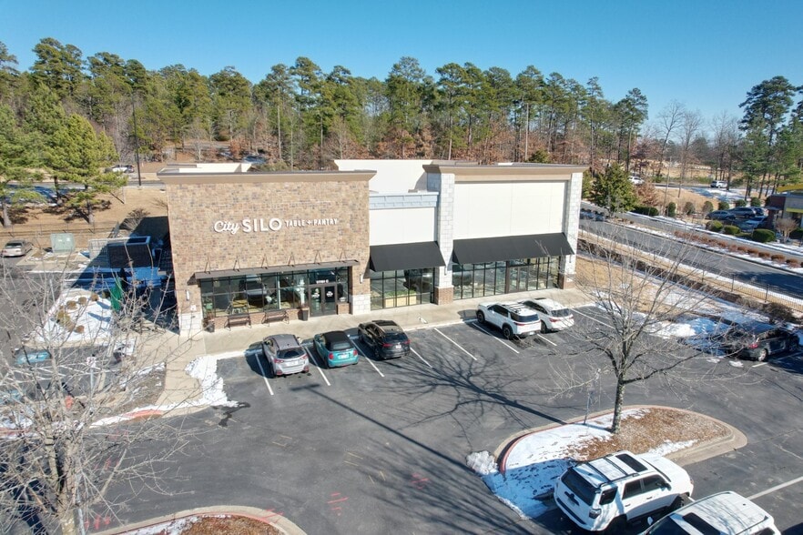 17701 Chenal Pky, Little Rock, AR for lease - Building Photo - Image 2 of 6