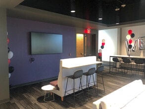 435 Ionia Ave SW, Grand Rapids, MI à louer Photo intérieure- Image 2 de 5