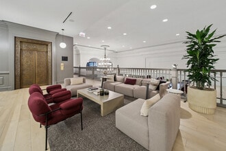33 N LaSalle St, Chicago, IL for lease Interior Photo- Image 1 of 15