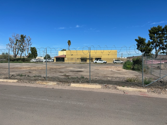 5355 N 51st Ave, Glendale, AZ for lease - Building Photo - Image 3 of 6