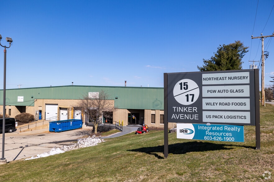 15-17 Tinker Ave, Londonderry, NH for lease - Building Photo - Image 2 of 20