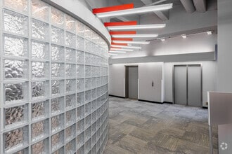 1425 Forbes Ave, Pittsburgh, PA for lease Interior Photo- Image 1 of 6