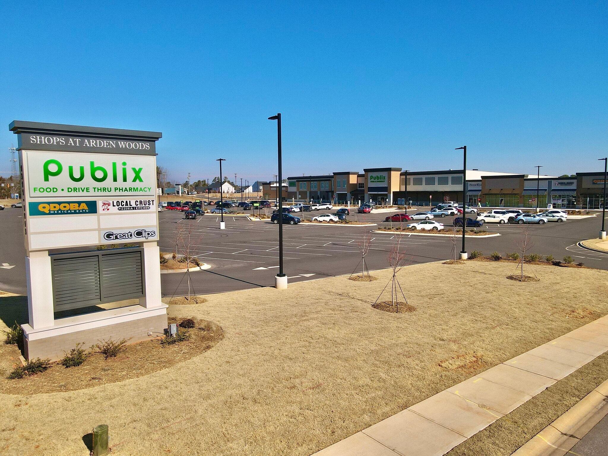 1116 Ashmore Bridge Rd, Greenville, SC à louer Photo principale- Image 1 de 9