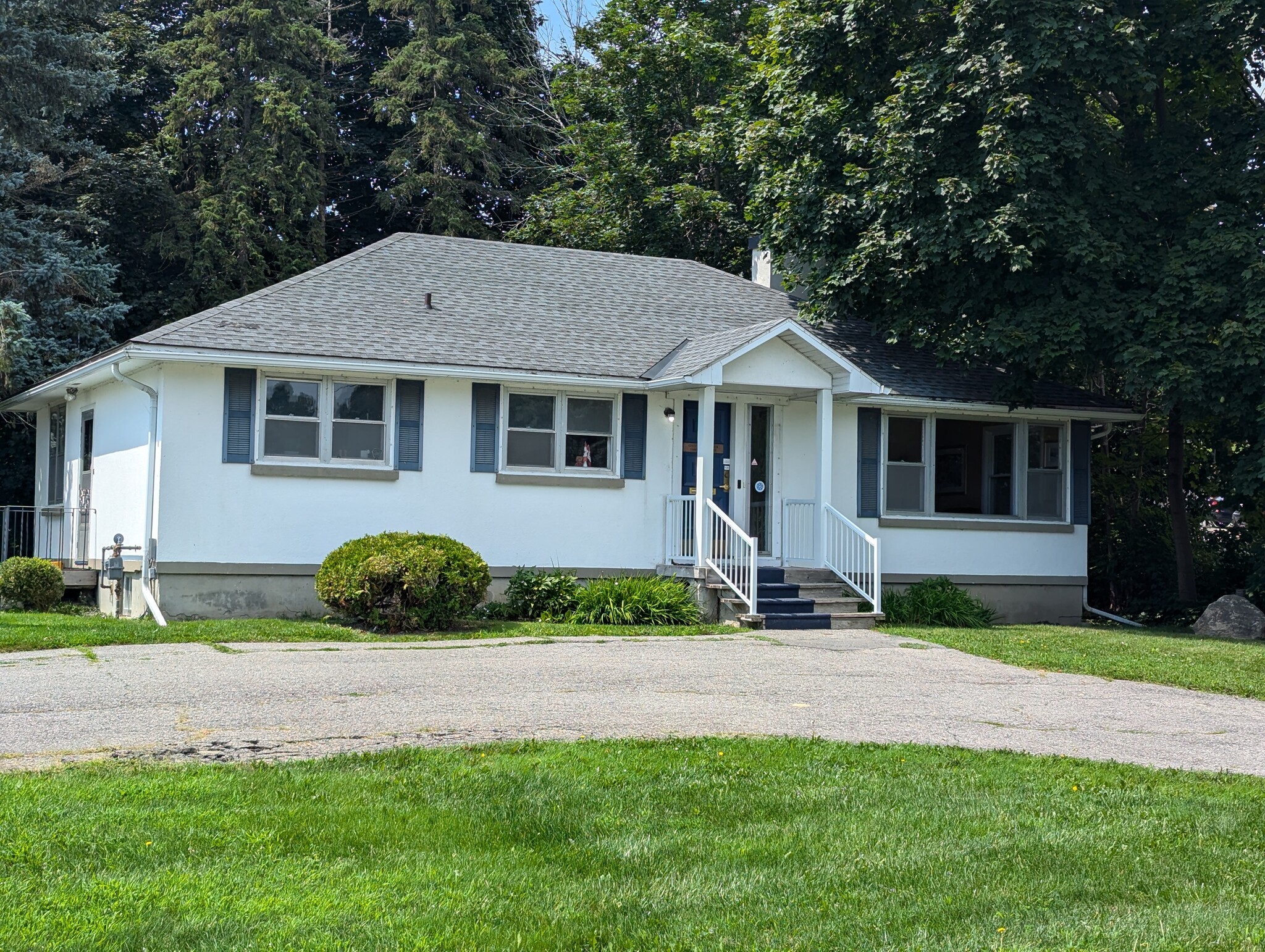 5500 Manotick Main St, Ottawa, ON for sale Primary Photo- Image 1 of 7