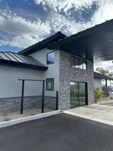 1525 Apache Trail, Apache Junction, AZ à louer Photo du bâtiment- Image 1 de 18