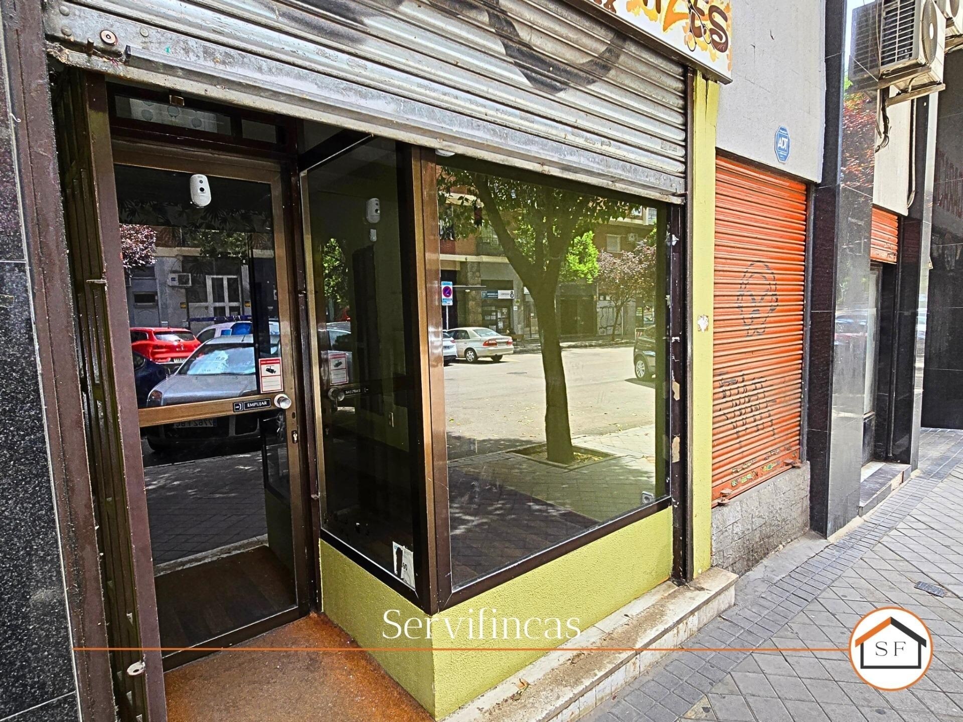 Multifamily in Madrid, Madrid for sale Building Photo- Image 1 of 3