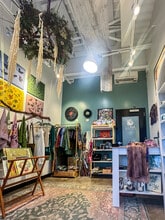 20 Artful Way, Asheville, NC à louer Photo intérieure- Image 2 de 6