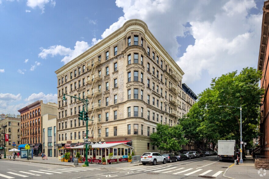 167-177 Lenox Ave, New York, NY à louer - Photo du bâtiment - Image 2 de 11