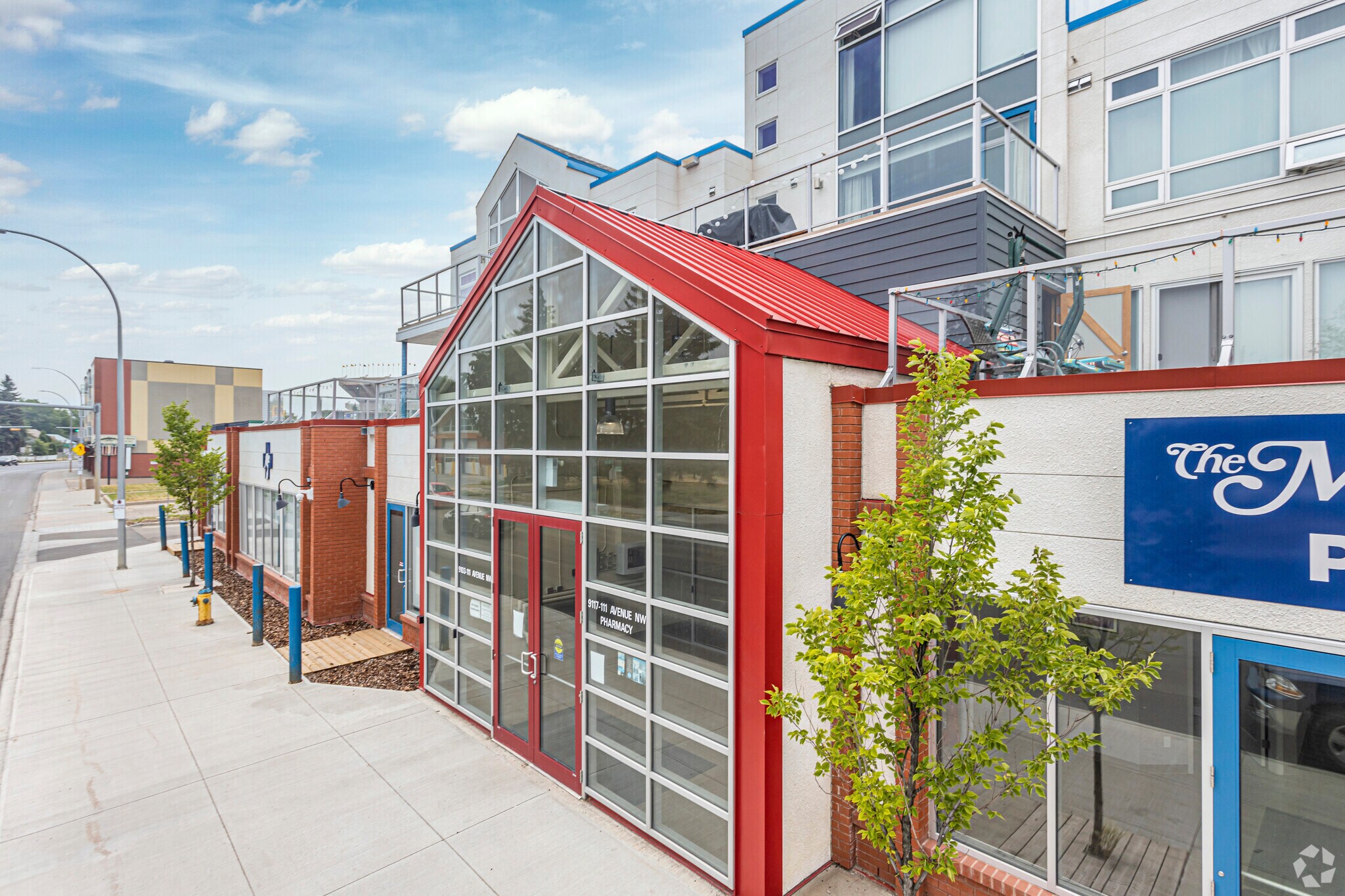 9117 111 Ave NW, Edmonton, AB for sale Primary Photo- Image 1 of 1