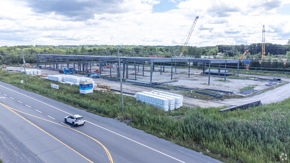 683 York Rd, Niagara On The Lake, ON for lease - Building Photo - Image 2 of 3